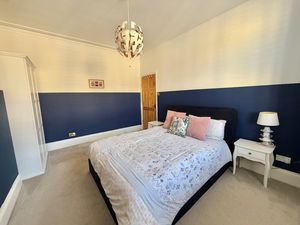 Photo 5- click for photo gallery